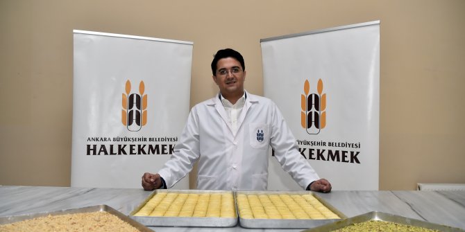 Halk ekmek baklavası raflarda