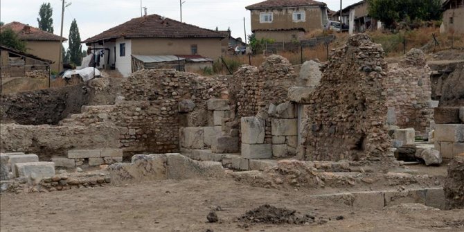 Sebastapolis'in hamamı ortaya çıkarıldı