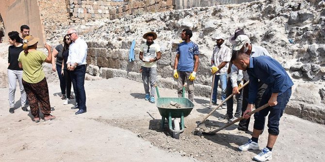 Dünya kenti Ani'nin görünmeyen yüzü ortaya çıkartılıyor