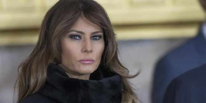 'Melania Trump boşanmak için gün sayıyor' iddiası