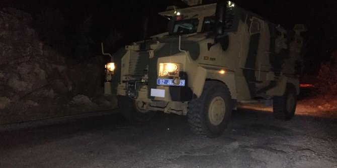 Adıyaman'da askeri araca bombalı saldırı