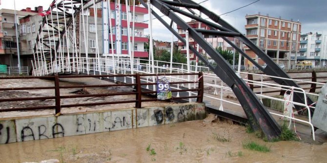 Ordu'daki selde 18 eve yıkım kararı