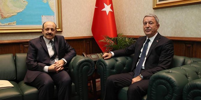 Bakan Akar YÖK Başkanı ile bedelliyi görüştü
