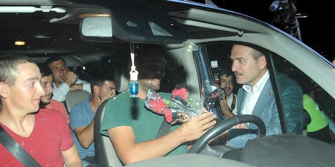 İçişleri Bakanı Soylu trafik denetimine katıldı