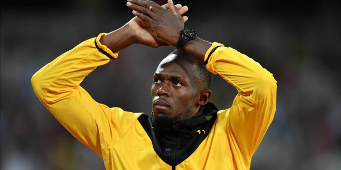 Usain Bolt, futbolculuk kariyeri için Avustralya'da