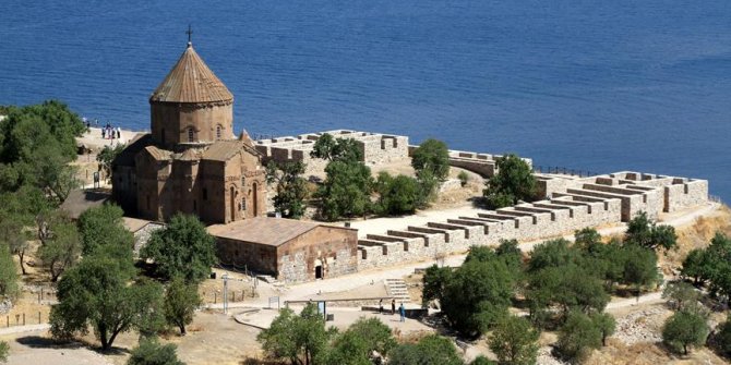 Akdamar Kilisesi'nde 3 yıl sonra ayin yapılacak