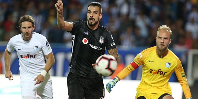 Beşiktaş 3 puanı 3 golle aldı