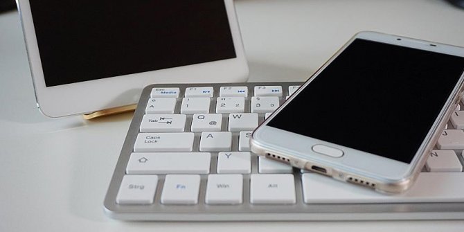 Hollanda'da Apple mağazasında tablet patladı: 3 yaralı