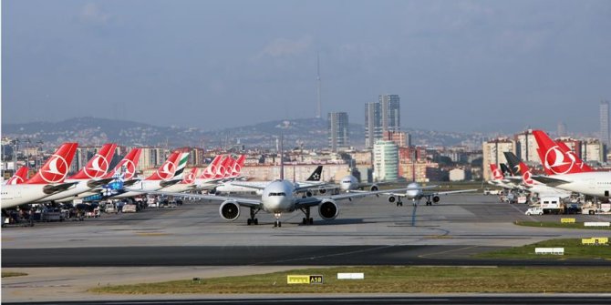 Hava yolcularının yüzde 5'i Türkiye'den taşındı