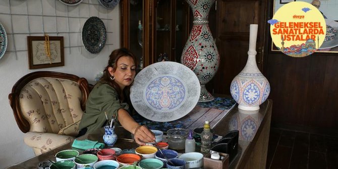 Aile büyüklerinin izinden gidip 'diplomalı çini ustası' oldu