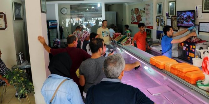 Kasaplarda bayram yoğunluğu