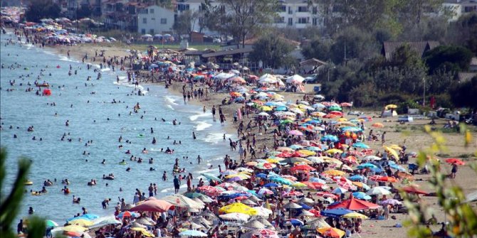 Bayram tatili turizmcilerin yüzünü güldürdü