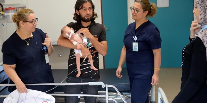 Önce sağlığına sonra babasına kavuştu