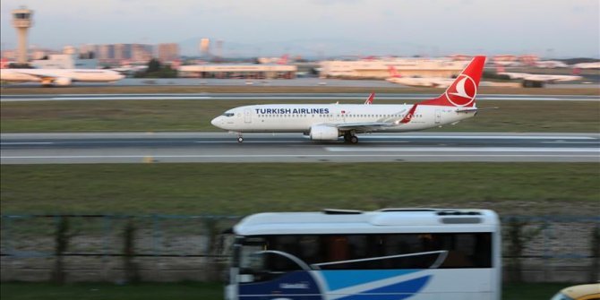 Soçi'ye giden THY uçağı İstanbul'a döndü