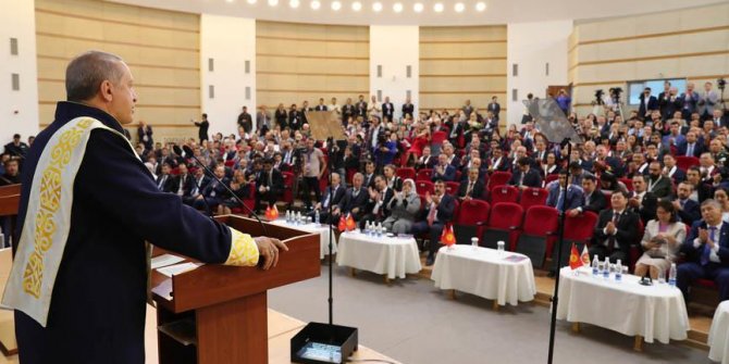 Cumhurbaşkanı Erdoğan: Kırgızistan ile ilişkilerimizi FETÖ gölgesinden kurtararak geliştireceğiz