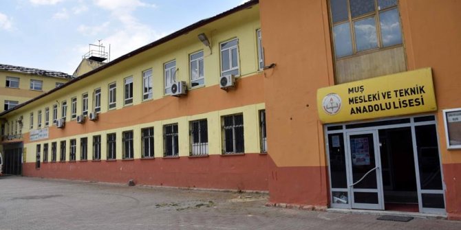 Elektrik üreten okul 4 yılda 240 bin lira kazandı
