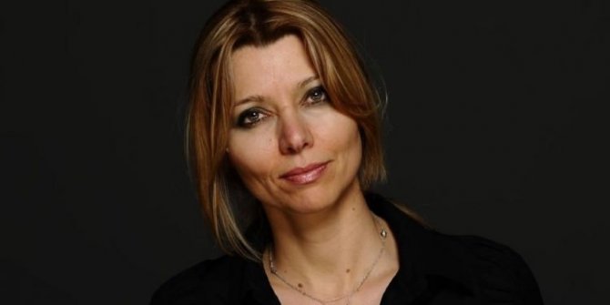 Elif Şafak haddini aşıyor!