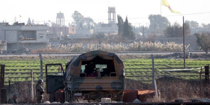 Türkiye sınırında silah sesleri! PYD'den taciz ateşi