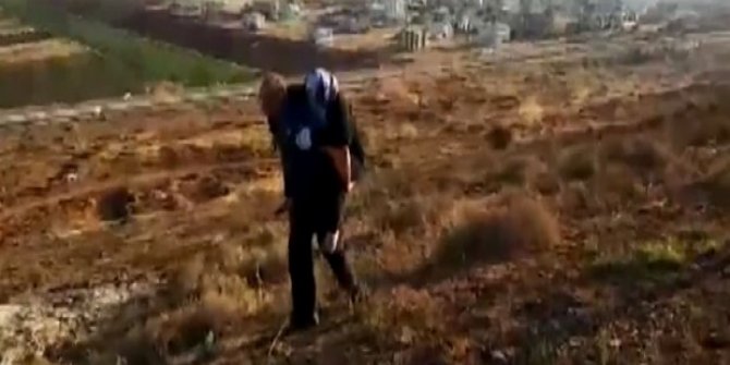 Yaralı Suriyeliyi 2 kilometre sırtında taşıdı Polis memuru! İnsanlık ölmemiş dedirten bir görüntü