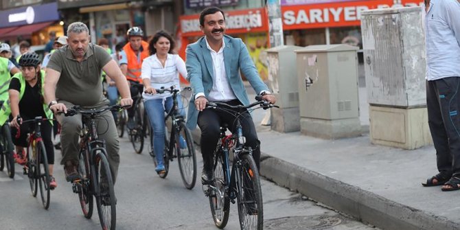 Zeytinburnu ve Kırşehir belediye başkanları bisiklet turunda
