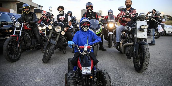 Motosiklet tutkunlarından lösemiyi yenen Yusuf Ege'ye sürpriz
