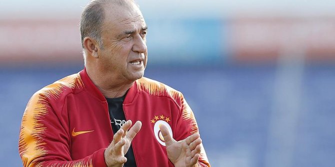 UEFA ilk 11'ine Fatih Terim'i seçti