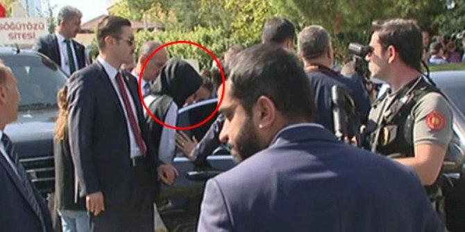 Çocuğun seslendiğini duyunca konvoyu durdurdu!