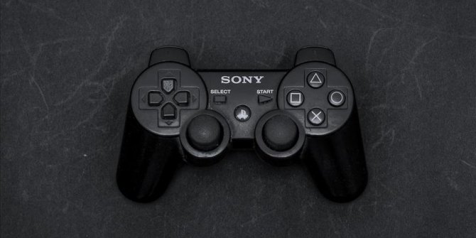 Sony PlayStation konsolunun mini boyutunu çıkarıyor