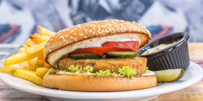 Çocuğunuzu fastfood ile ödüllendirmeyin!