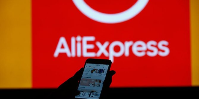 Alibaba'nın kurucusu 1 milyon kişiyi istihdam sözünü geri aldı