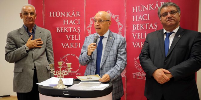 Yenimahalle’de aşure dağıtıldı