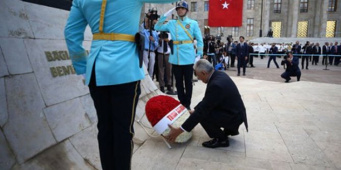 Binali Yıldırım yeni yılı espri ile açtı