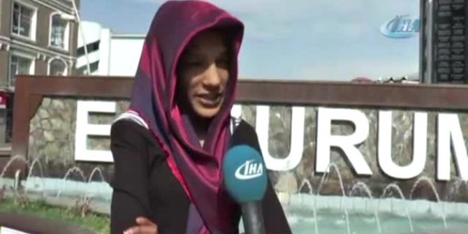 Babası evden kovdu! Boyu uzun diye...