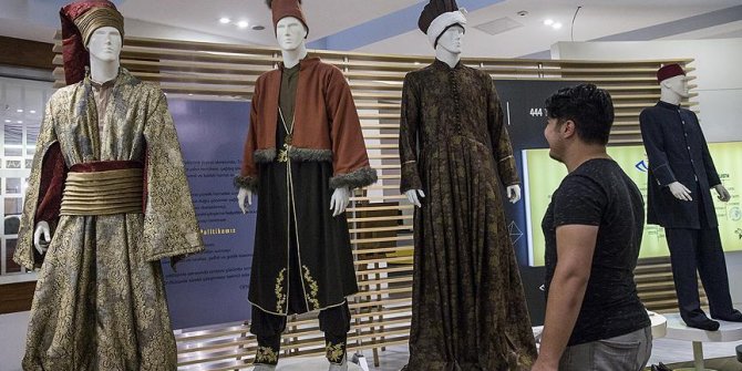 PTT Pul Müzesi'nde 9 çeşit postacı kıyafeti