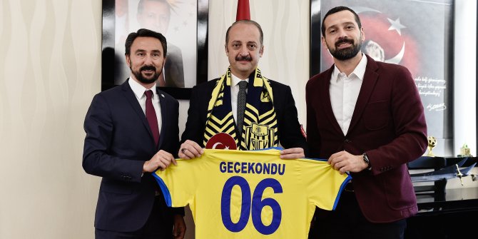 Mesut Akgül'e Gecekondu ziyareti