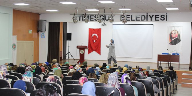 Kadınlara Huzurlu Aile semineri