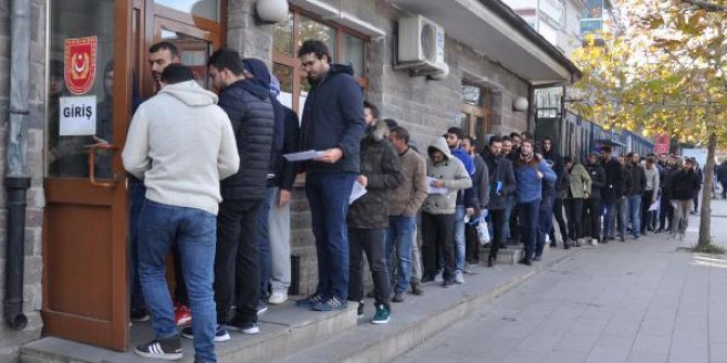 Ankara'da bedelli askerlik kuyruğu