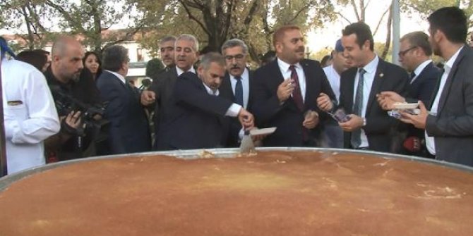 TBMM'de 2 bin 500 kişilik künefe pişirildi