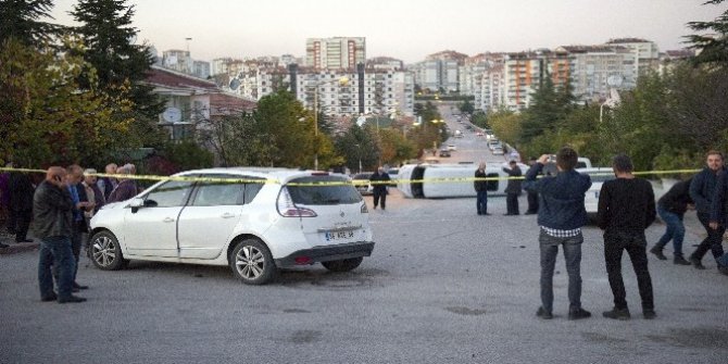 Başkent'te öğrenci servisi ile otomobil çarpıştı: 7 yaralı