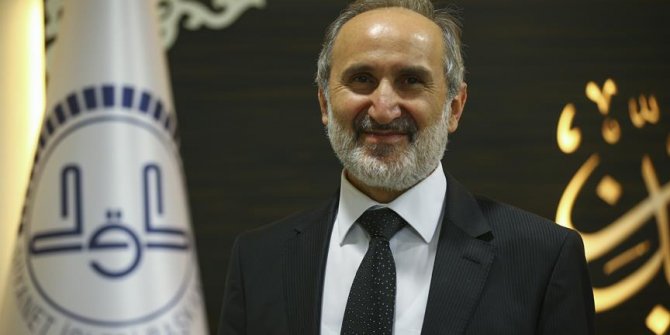 Din İşleri Yüksek Kurulu Başkanı Keleş: Bedenimizle değil ruhumuzla insanız