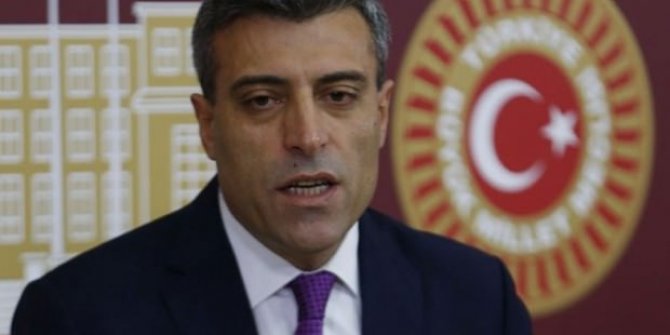 Türkçe ezan isteyen Öztürk için CHP'den karar!