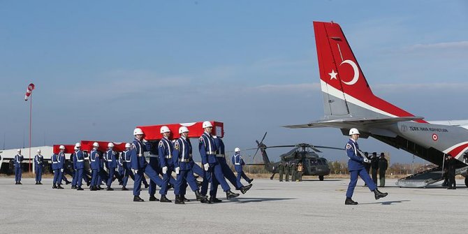 Şemdinli şehitleri memleketlerine uğurlandı