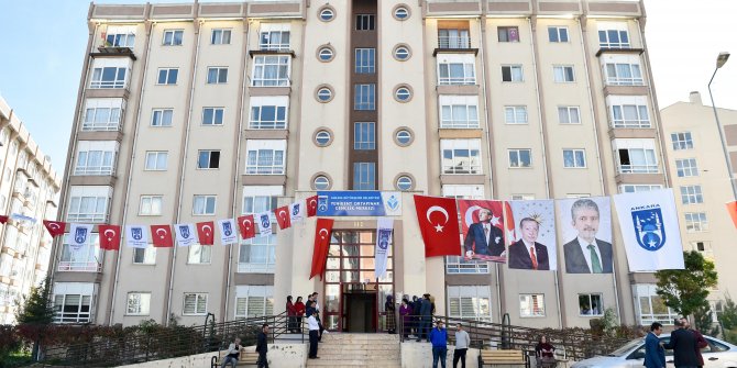 21. Gençlik Merkezi Yenikent’e Açıldı