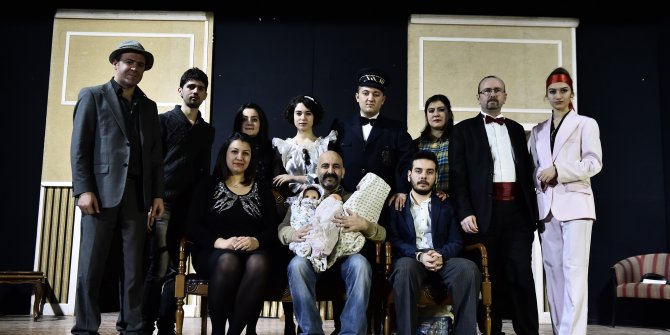 Tek dekorda iki farklı oyun