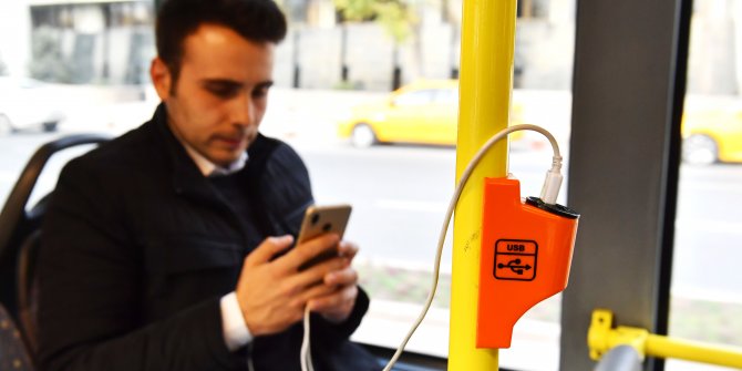 EGO otobüslerinde USB'li şarj imkanı
