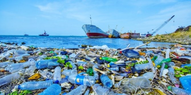 Akdeniz’e en çok atık  Türkiye’den atılıyor
