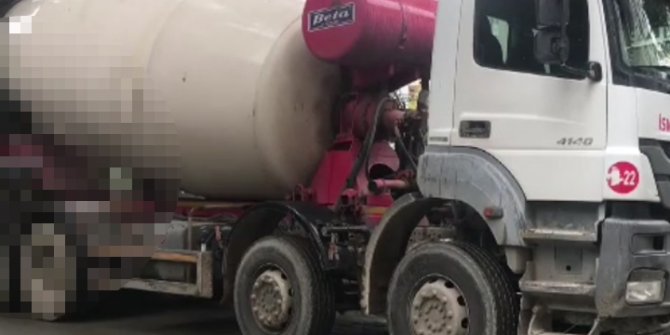 İki kadın beton dökülen çukura düştü