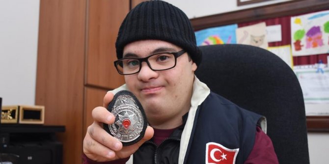 13 yıllık hayalini 'polis amcaları' gerçekleştirdi