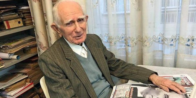 Matematik problemi çözmeden uyumayan 99'luk dede