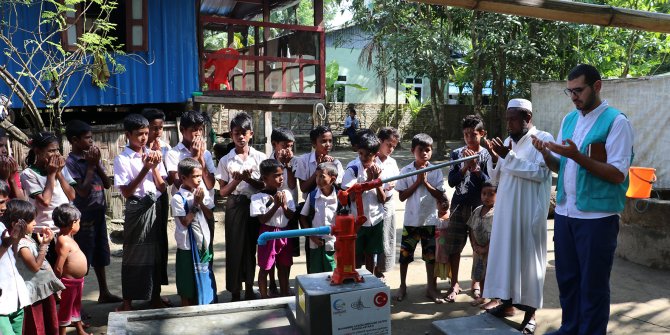 Cansuyu'ndan Arakan'a gıda ve su kuyusu yardımı